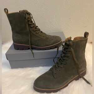 Vionic green suede boots